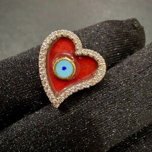 18k gold protective eye heart charm